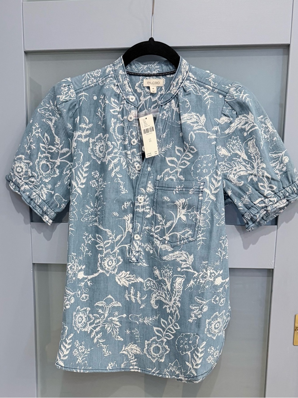 Aly Puff-Sleeve Blouse by Pilcro, Anthropologie 
Women’s XS NWT - Picture 3 of 6
